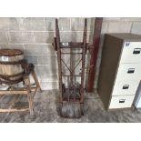 Vintage lifting barrow