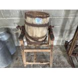 Butter churn