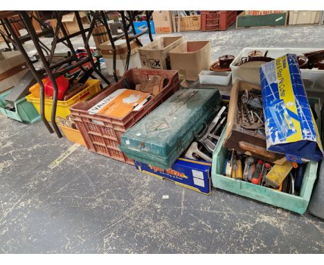TOOLS, TO INCLUDE: TWO CIRCULAR SAWS, A CORTADOR TS.30 TOGETHER WITH SOME ENCAUSTIC TILES