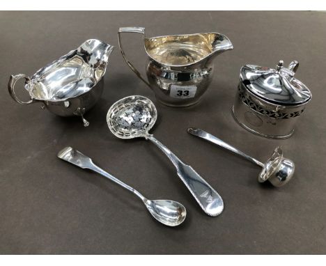 A GEORGIAN HALLMARKED SILVER CREAM JUG, AN EARLY 20th C. SAUCE BOAT, A MINIATURE TODDY LADLE, A GEORGIAN SCOTTISH SILVER SPOO