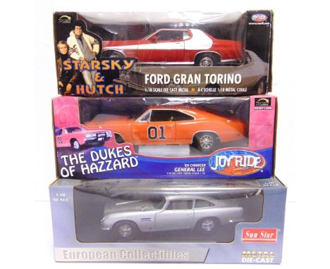 THREE 1/18 SCALE DIECAST MODEL CARS  comprising a Sun Star No.1005, 1963 Aston Martin DB5, silver grey; Joy Ride No.32485, Du