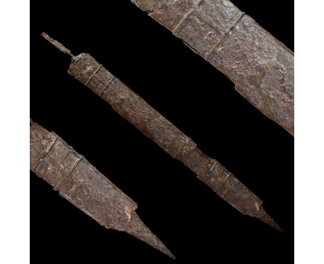 Very rare Middle Ages large Hun sword with scabbard, 5th century AD. Double-edged steel blade with a tang for attaching the h