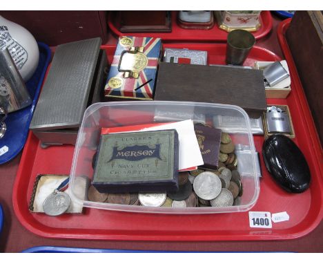 Mixed Coinage, Ronson lighter, Polo lighter, cigarette case from Africa 1947, Egypt 1946, XIX Century snuff box et, sovereign