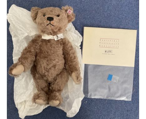 Steiff British Teddy bear 2004 caramel 38cm, No 00475 of 4000. Limited edition. With certificate. White and red ear label wit