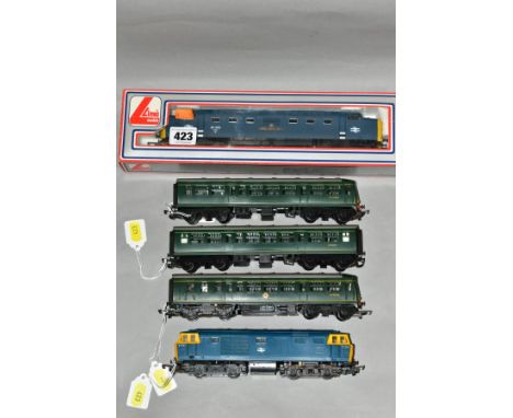 A BOXED LIMA 00 GAUGE CLASS 55 DELTIC LOCOMOTIVE, 'Royal Scots Grey' No 55 022, B.R blue livery (L205106), with an unboxed Tr