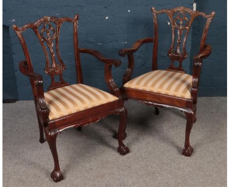 A pair of Mahogany Chippendale Style carver chairs. Comprising of upholstered striped seats. H:100cm,W:63.5cm, D:46cm.  Condi