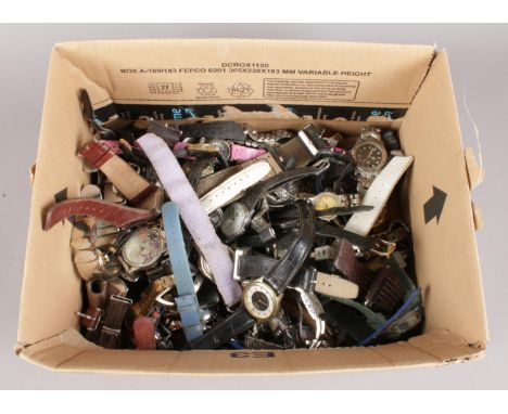A box of wristwatches. Including quartz and manual examples, etc.  
