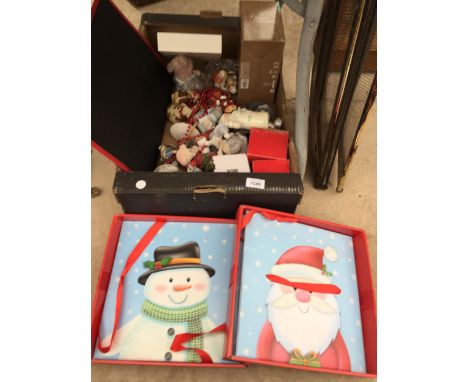 AN ASSORTMENT OF ITEMS TO INCLUDE A BRASS FIRE SCREEN AND CHRISTMAS ITEMS ETC 