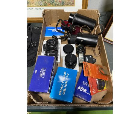 A PRAKTICA BX20 CAMERA WITH ACCESSORIES TO INCLUDE, PRAKTICA LENSES, FLASH LIGHTS, ETC 