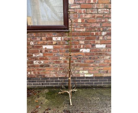AN ART NOVEAU STYLE WROUGHT IRON LAMP STAND HEIGHT 173CM 