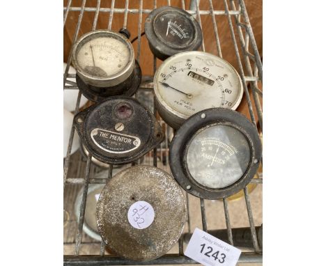 AN ASSORTMENT OF VINTAGE VOLT AND AMP METERS 