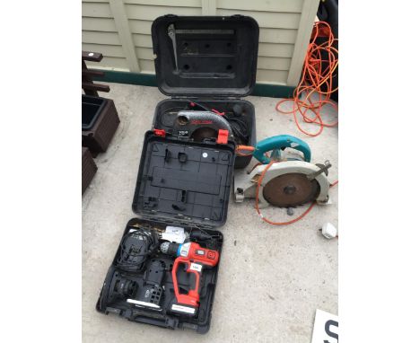 AN ASSORTMENT OF POWER TOOLS TO INCLUDE A WOLF CIRCULAR SAW, A SKILSAW AND A BLACK AND DECKER MULTI TOOL ETC 