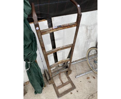 A VINTAGE METAL SACK TRUCK 
