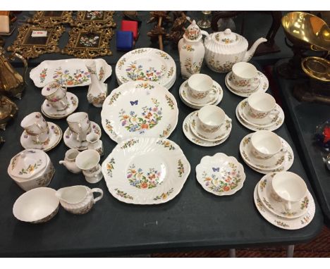 A LARGE QUANTITY OF AYNSLEY 'COTTAGE GARDEN' CHINA TO INCLUDE, PLATES, CUPS, SAUCERS, TEAPOT SUGAR BOWL, CREAM JUG, ETC 