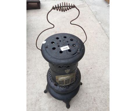 A VINTAGE VALOR PARAFIN HEATER 