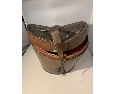 A VINTAGE LEATHER HAT BOX 