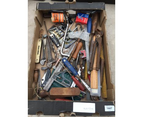 AN ASSORTMENT OF VINTAGE TOOLS TO INCLUDE BAHCO ADJUSTABLE SPANNERS ETC 