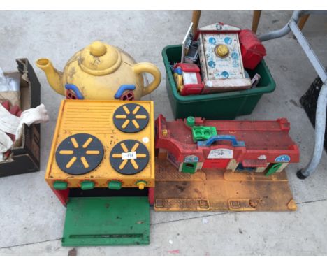 A LARGE ASSORTMENT OF VINTAGE CHILDRENS TOYS TO INCLUDE FISHER PRICE ETC 