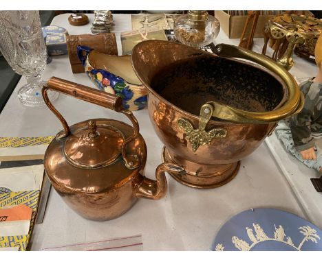 A VINTAGE COPPER KETTLE AND COAL SCUTTLE 