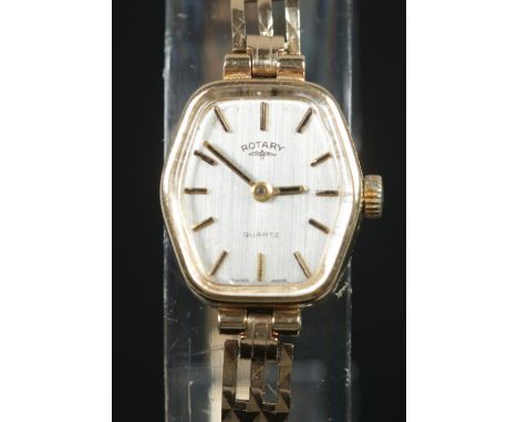 A ladies 9ct gold Rotary quartz wristwatch. 10.68g gross weight.  