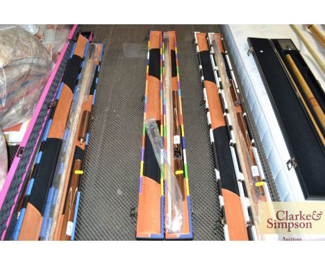 A new Robin Scott snooker cue in leather patch case