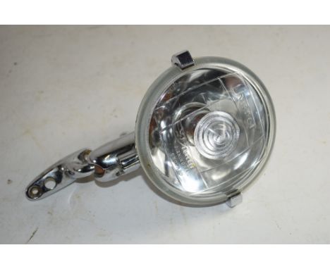 SPOT LAMP WITH METAL MOUNTS