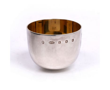A modern Britannia standard cup  of plain form with gilt interior, 102gms