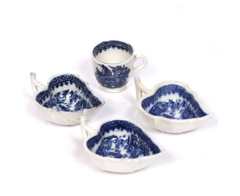 Three blue transfer Worcester butter boats of clover form, circa 1760/70 'IIlustrated H Sandon -Worcester- Figure 110' and a 