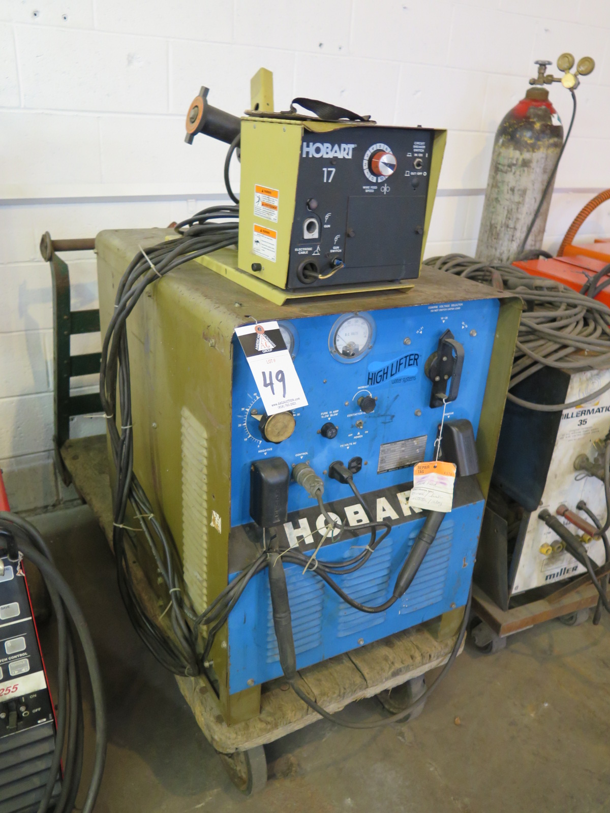 Hobart RC250 Arc Welding Power Source s/n 78WS24440 w/ Hobart 17 Wire