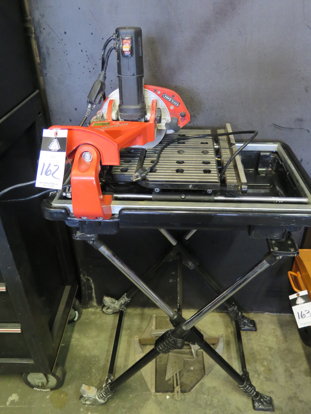 Husky Thd950l Tile Saw Lot 162 Husky Thd950l Tile Saw