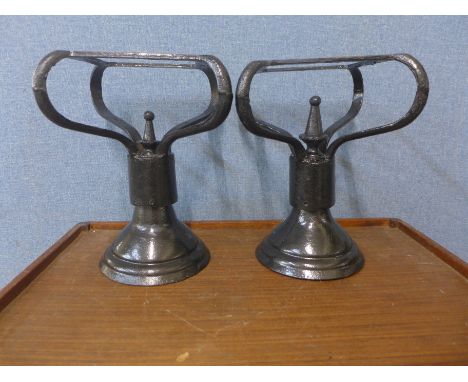 A pair of Victorian style painted cast iron outdoor light bases 