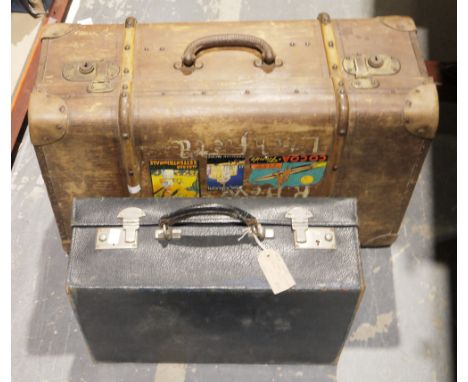 Vintage steamer-style travelling trunk, studded wooden bound with brass fittings, a blue leather travelling vanity case, earl