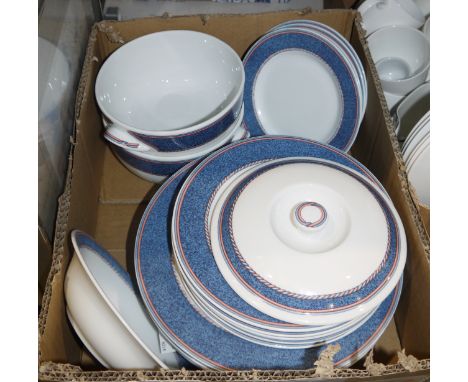 Royal Worcester Henley part dinner service&nbsp;including dinner plates, lidded tureen, etc, a Royal Doulton Platinum Concord