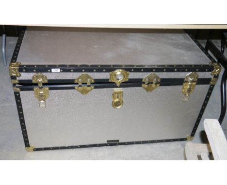 Large storage trunk, with gilt-metal studs and chequered lining, 97.5cm wide&nbsp;