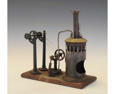 Ernst Plank - Vertical engine and boiler in metal with brass top and wooden base, 22cm x 10cm x 21cm high 