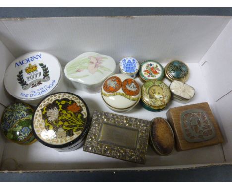 Thirteen Trinket Boxes including Ceramic, Enamelled, Wooden etc 
