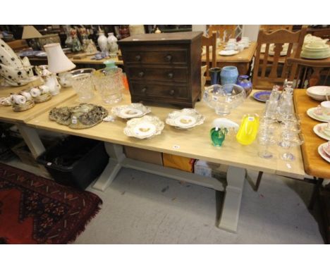 A Contemporary Neptune Chichester Light Oak Kitchen Table