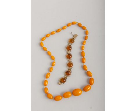 2-teiliges Konvolut von Bernsteinschmuck, bestehend aus: 1x Armband 935 Silber (Gewichtnicht ermittelbar), besetzt m. 6 Berns