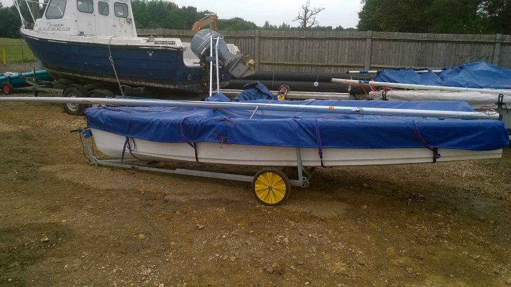 Topper Topaz Argo Sailing Boat Serial No. 11027 Date of manufacture 16