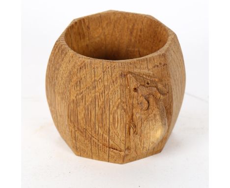 ROBERT MOUSEMAN THOMPSON - an oak napkin ring, with carved mouse, diameter 5cm, height 5cm 