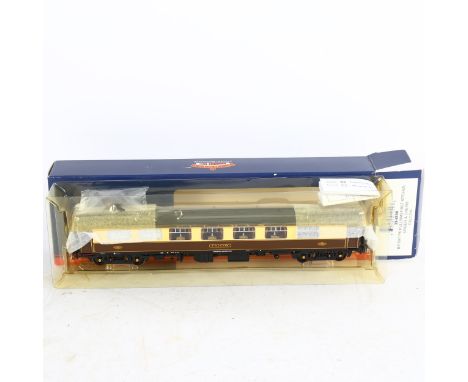 Bachmann 39-290B carriage Falcon 