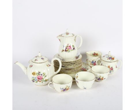 Royal Worcester Roanoke tea set, including teapot 