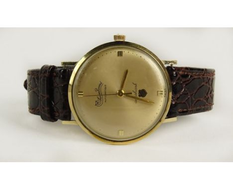 Man's Vintage Lucien Picard 10 Karat Yellow Gold Filled Seashark Automatique Watch with Leather Strap. Case Signed. Surface W