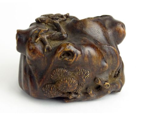 Rare 18/19th Century Chinese Carved Aloewood Scholar's Water Pot. High Relief Floral Motif. Unsigned. Light Wear and Rubbing.