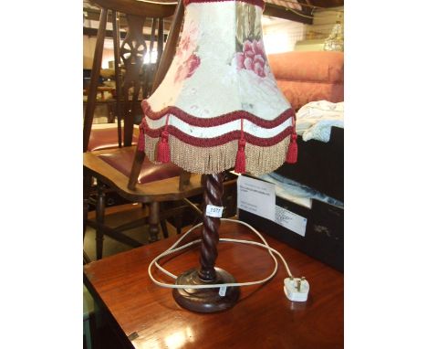 BARLEY TWIST TABLE LAMP