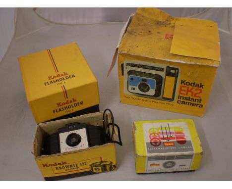 3 CAMERAS KODAK INSTAMATIC 100 CAMERA, KODAK BROWNIE 127 CAMERA, KODAK EK2 INSTANT CAMERA AND KODAK FLASHOLDER TYPE B. ALL BO