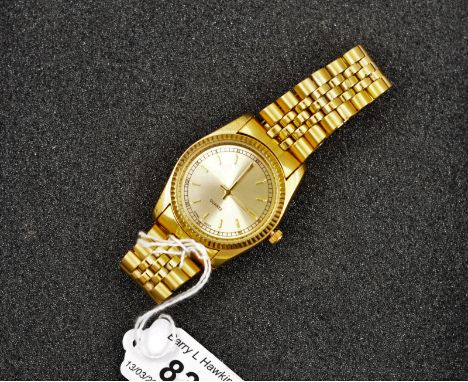 QUARTZ GOLD COLOURED WRIST WATCH, METAL STRAP , CHINESE MOVEMENT  