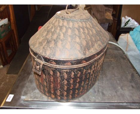 VINTAGE J MOSS HAT BOX