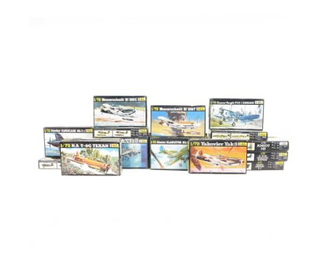 Twenty-five Heller 1:72 scale aircraft model kits, including Amiot 143, Gloster Javelin T3, DH 89 Dragon Rapide etc, all boxe