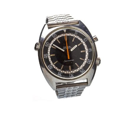 GENTLEMAN'S OMEGA CHRONOSTOP SEAMASTER STAINLESS STEEL WRIST WATCH, signed Omega 17 jewel movement, the round black dial with